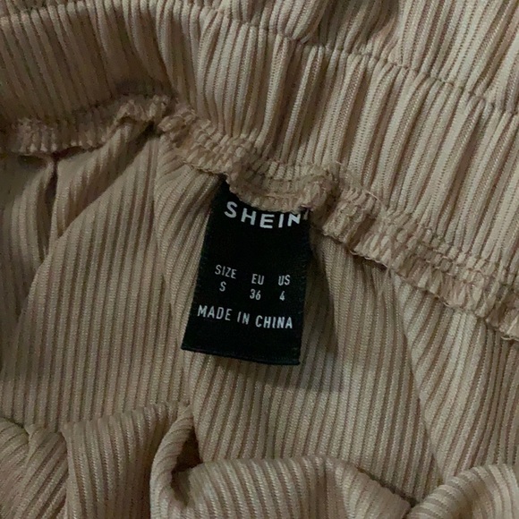 skirt - Picture 4 of 4